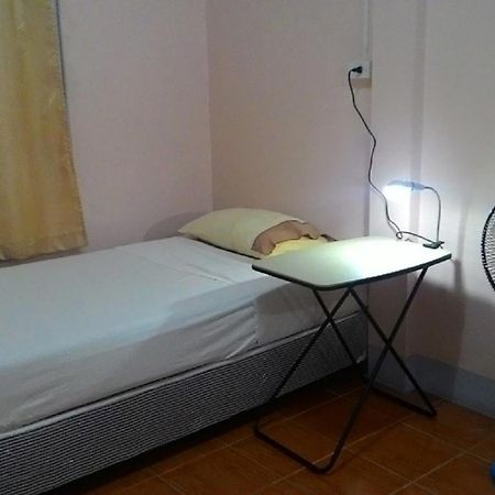 D'S Corner & Guesthouse Phuket Zimmer foto