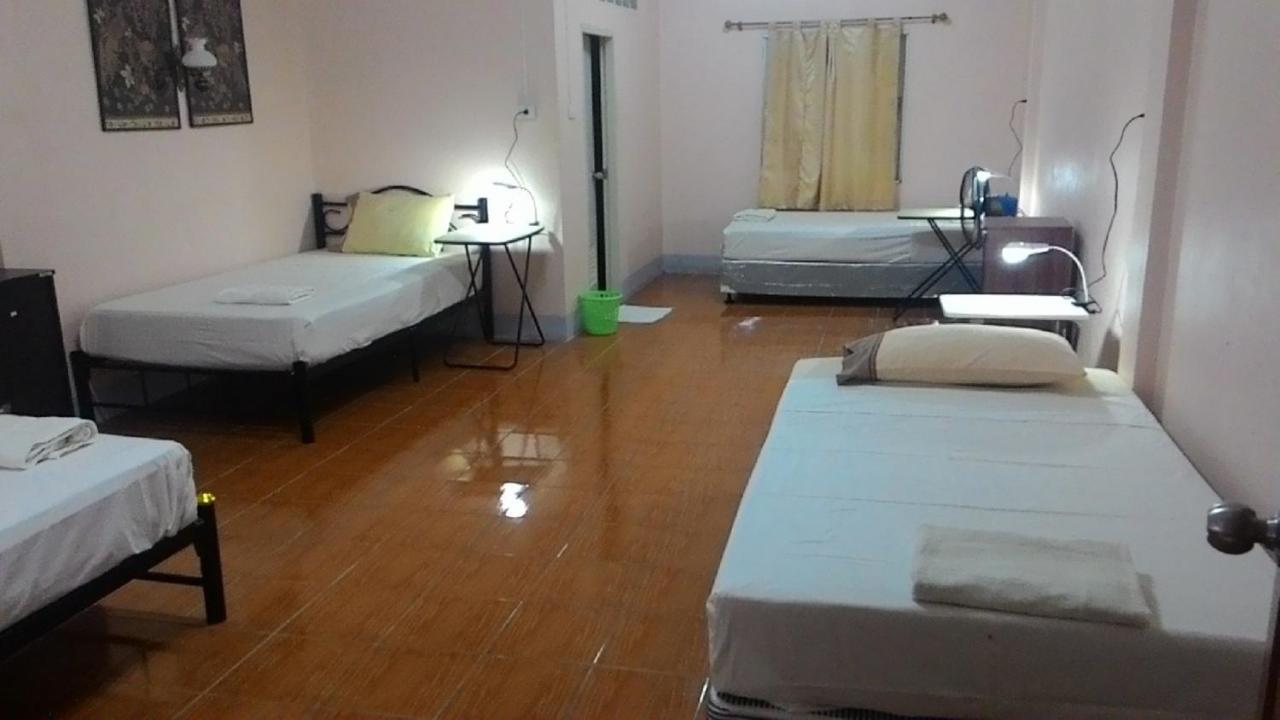 D'S Corner & Guesthouse Phuket Zimmer foto